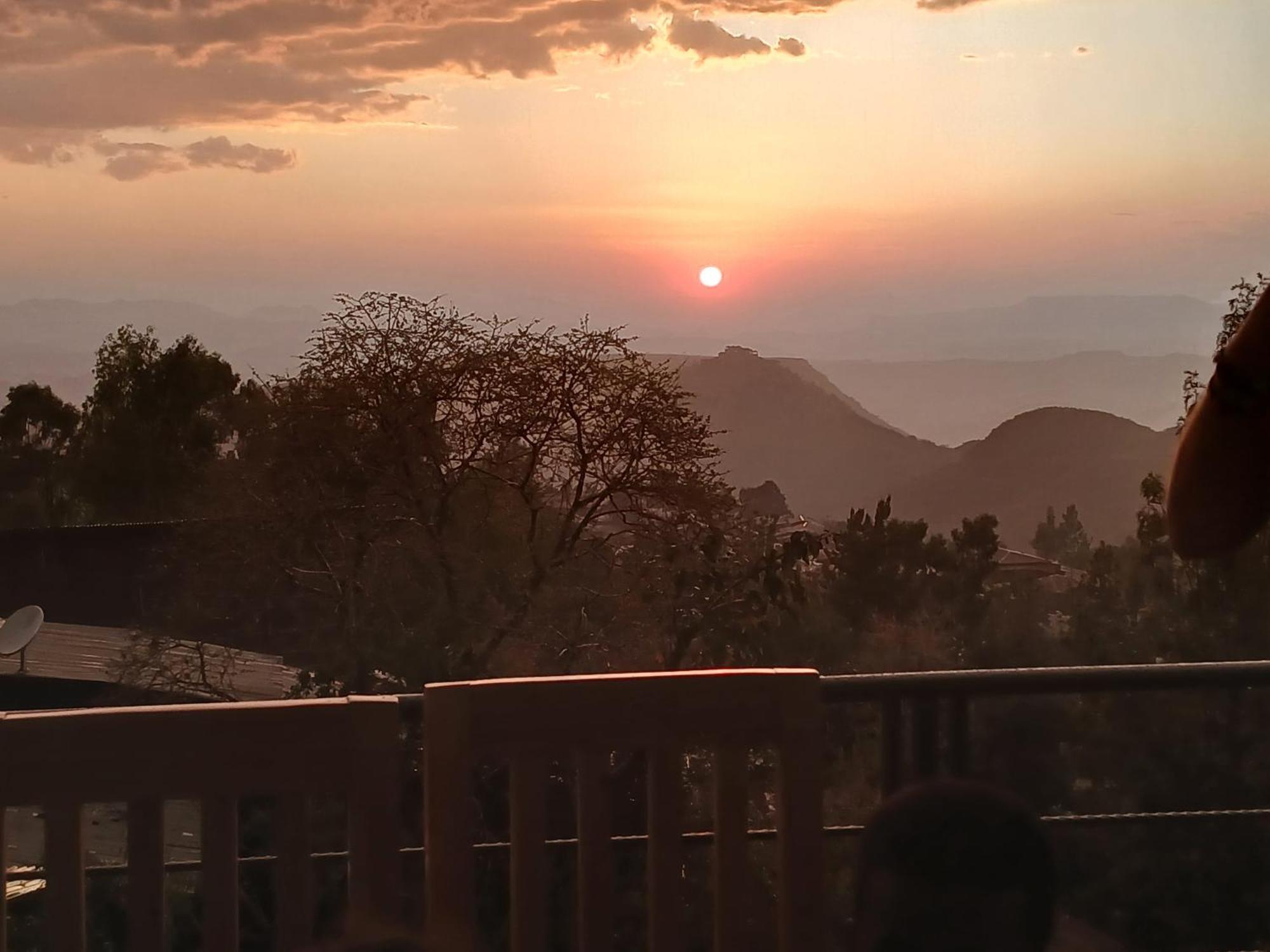 Blue Nile Guest House Лалібела Екстер'єр фото